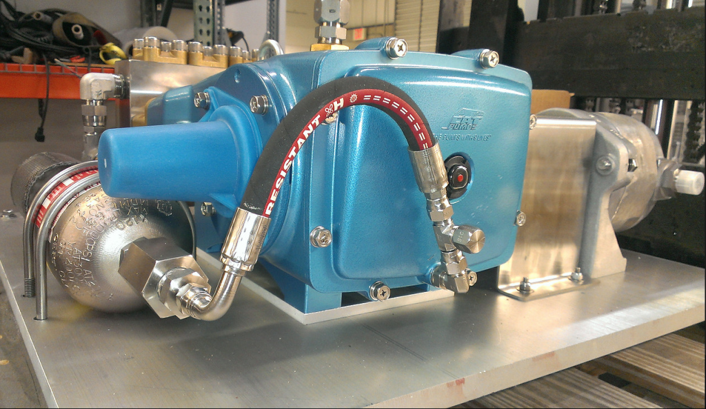 caviblaster 2040 rov